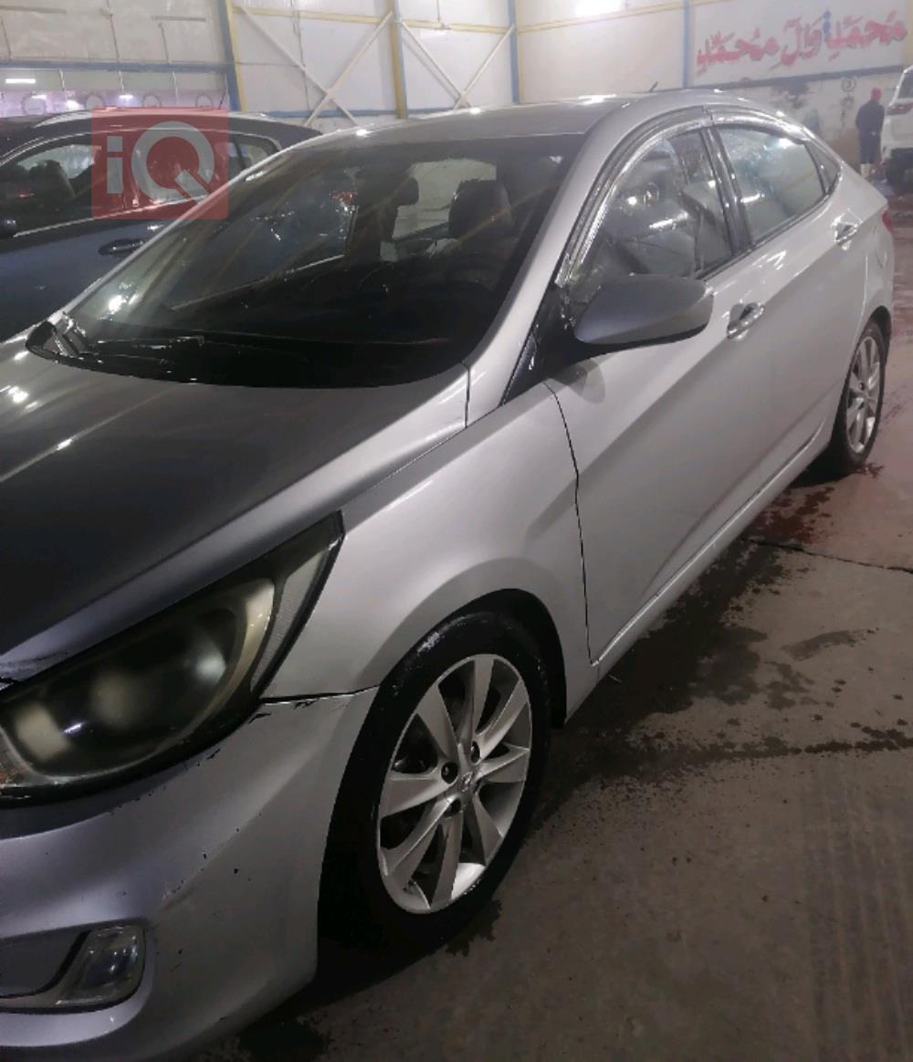 Hyundai Accent